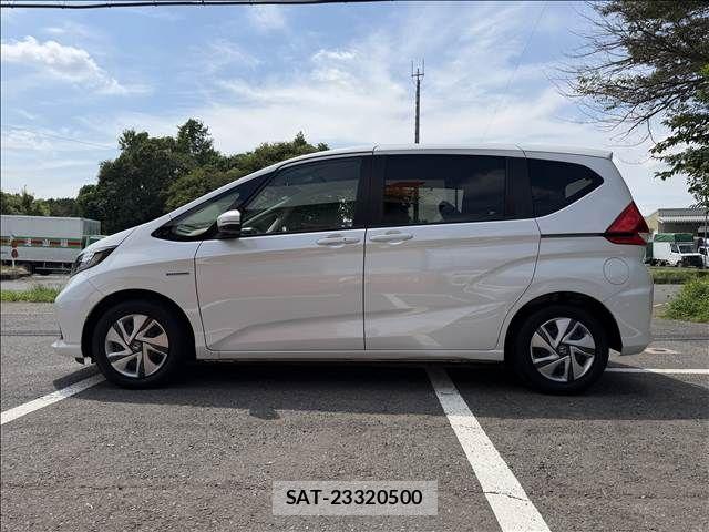 Honda FREED HYBRID 2021-10 8524998-5