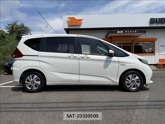 Honda FREED HYBRID 2021-10 8524998-6