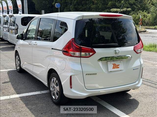 Honda FREED HYBRID 2021-10 8524998-7