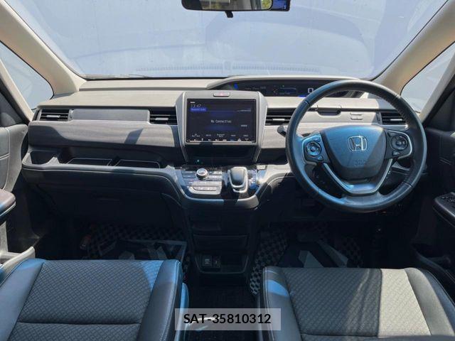 Honda FREED HYBRID 2019-11 8561999-1