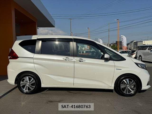 Honda FREED HYBRID 2021-07 8561998-10