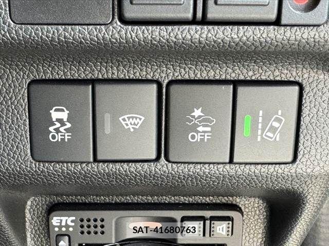 Honda FREED HYBRID 2021-07 8561998-5
