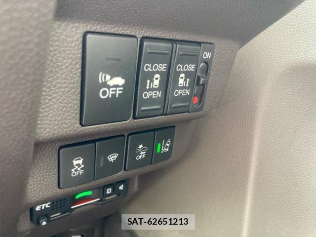 Honda FREED HYBRID 2018-02 8562008-15