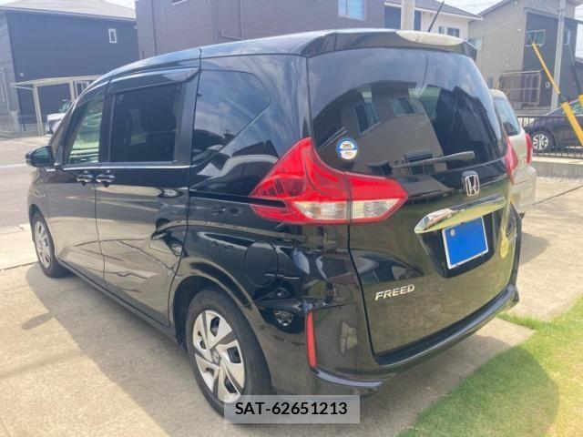 Honda FREED HYBRID 2018-02 8562008-3