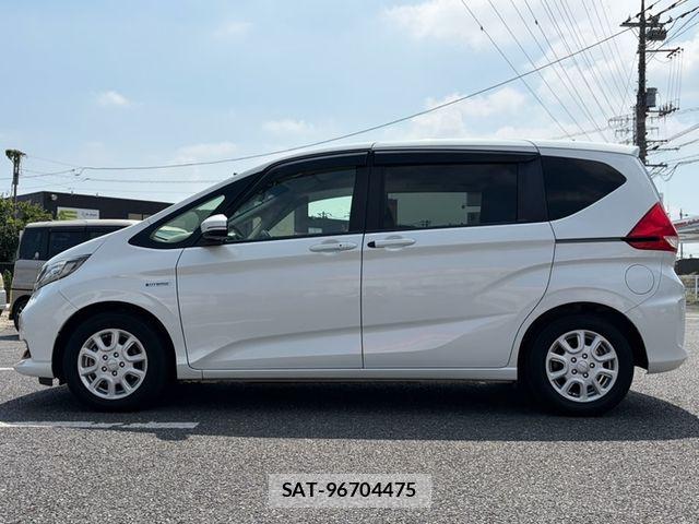 Honda FREED HYBRID 2020-08 8562002-8