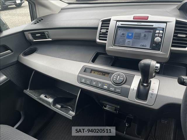 Honda FREED HYBRID 2011-12 8562010-26