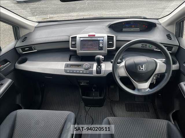 Honda FREED HYBRID 2011-12 8562010-2