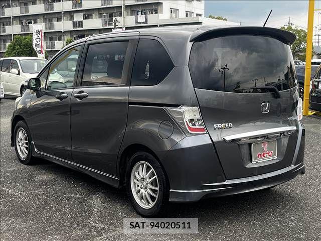 Honda FREED HYBRID 2011-12 8562010-7