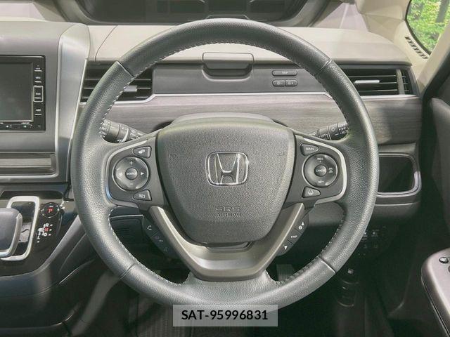 Honda FREED HYBRID 2021-09 8561997-11