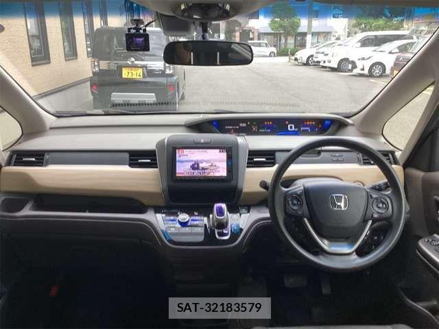 Honda FREED HYBRID 2017-01 8626890-1