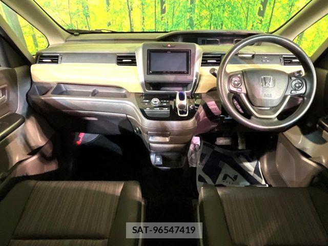 Honda FREED HYBRID 2018-06 8626887-1