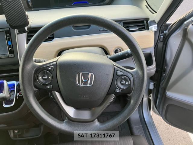 Honda FREED HYBRID 2016-10 8626893-9