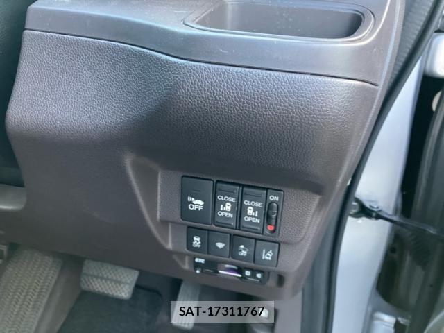 Honda FREED HYBRID 2016-10 8626893-16