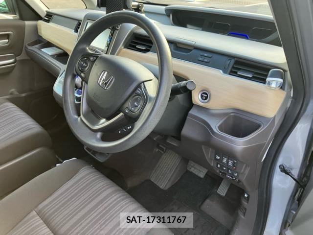 Honda FREED HYBRID 2016-10 8626893-17