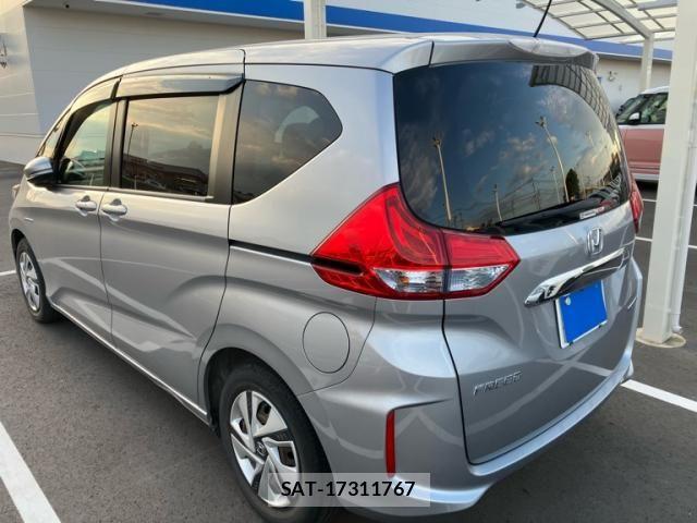 Honda FREED HYBRID 2016-10 8626893-3
