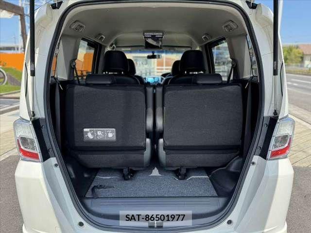 Honda FREED HYBRID 2011-10 8659228-19