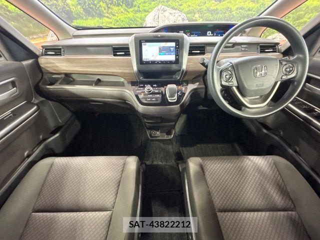 Honda FREED HYBRID 2021-09 8666185-1