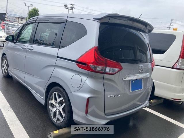 Honda FREED HYBRID 2017-04 8659226-5