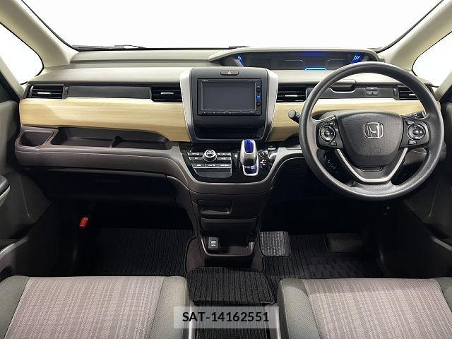 Honda FREED HYBRID 2016-12 8659224-1