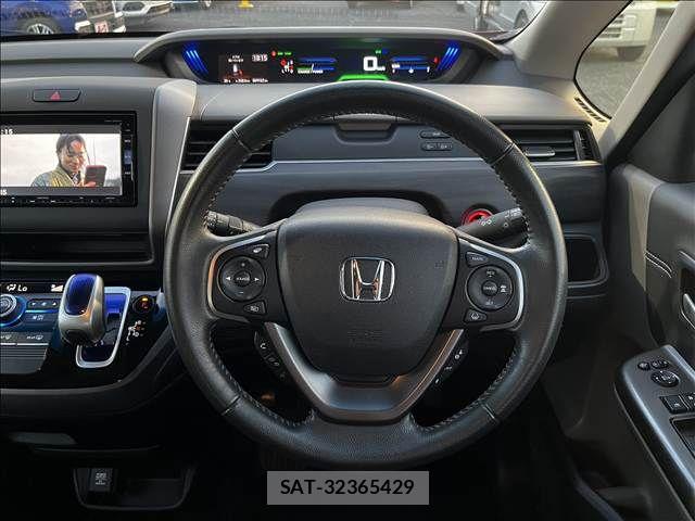 Honda FREED HYBRID 2019-08 8659225-20