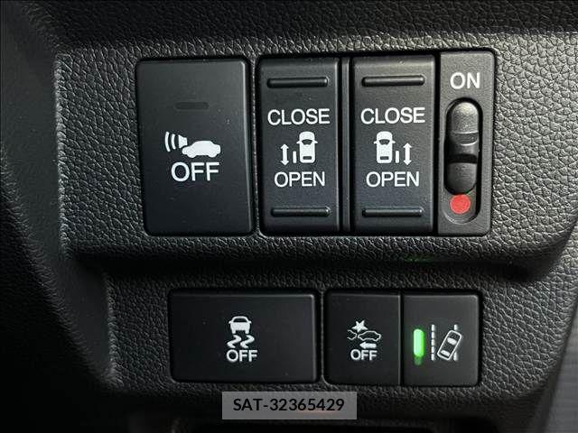 Honda FREED HYBRID 2019-08 8659225-28