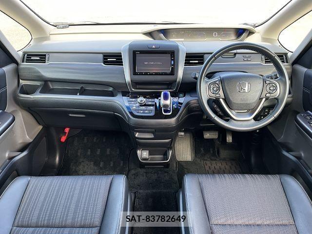 Honda FREED HYBRID 2017-05 8685592-1