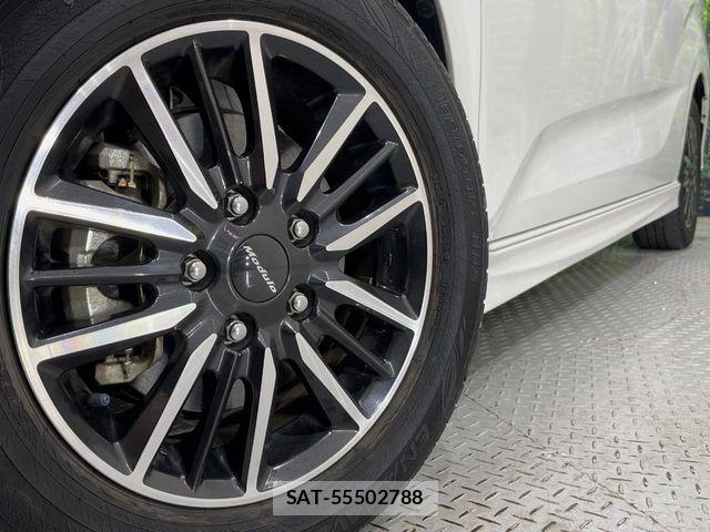 Honda FREED HYBRID 2018-08 8739759-13