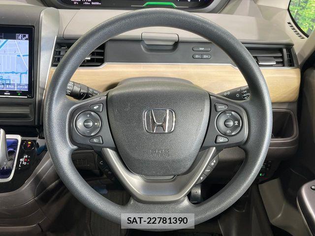 Honda FREED HYBRID 2018-03 8742338-11