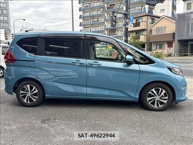 Honda FREED HYBRID 2017-09 8742339-10
