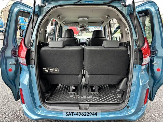 Honda FREED HYBRID 2017-09 8742339-29