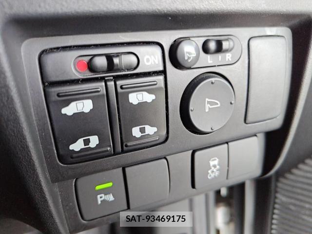 Honda FREED HYBRID 2016-06 8742341-18