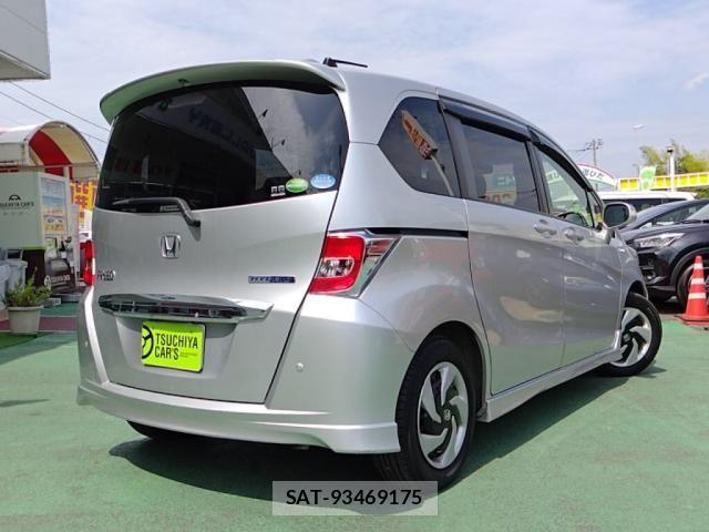 Honda FREED HYBRID 2016-06 8742341-1