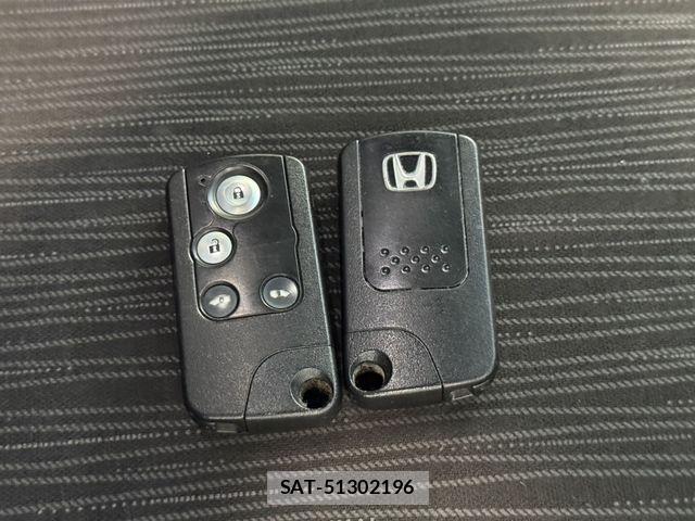 Honda FREED HYBRID 2015-06 8742349-12