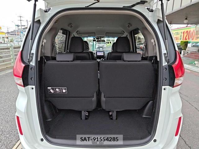 Honda FREED HYBRID 2023-03 8742337-24