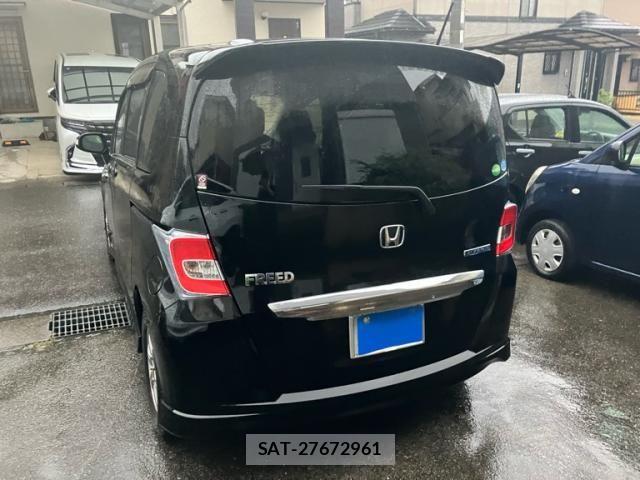 Honda FREED HYBRID 2016-06 8742353-3