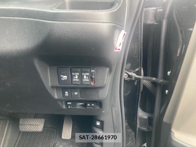 Honda FREED HYBRID 2017-04 8742348-11