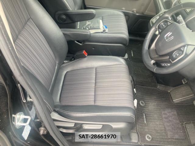 Honda FREED HYBRID 2017-04 8742348-14