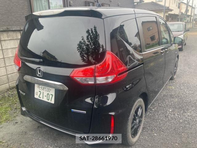 Honda FREED HYBRID 2017-04 8742348-6