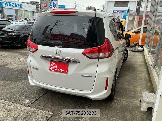 Honda FREED HYBRID 2024-02 8780379-2