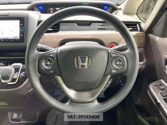 Honda FREED HYBRID 2023-03 8796035-10
