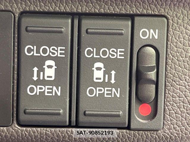 Honda FREED HYBRID 2021-12 8796036-5