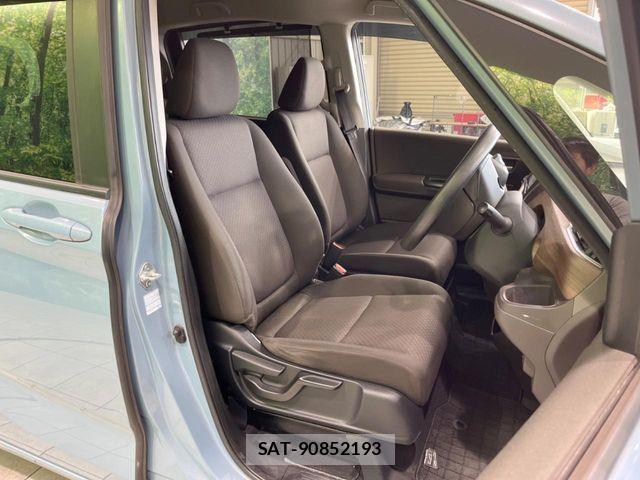 Honda FREED HYBRID 2021-12 8796036-7
