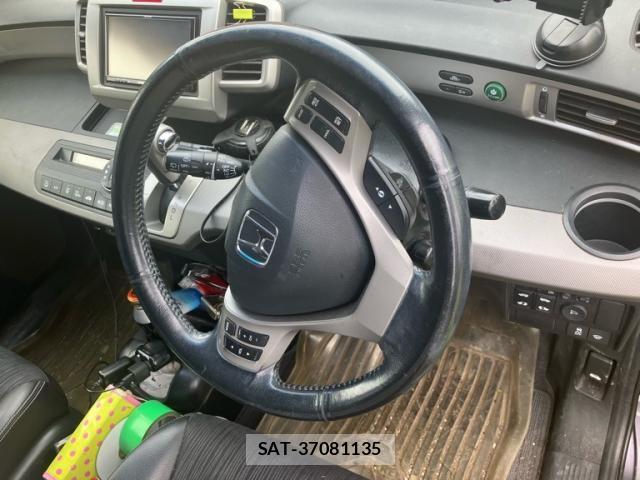 Honda FREED HYBRID 2013-06 8829196-11