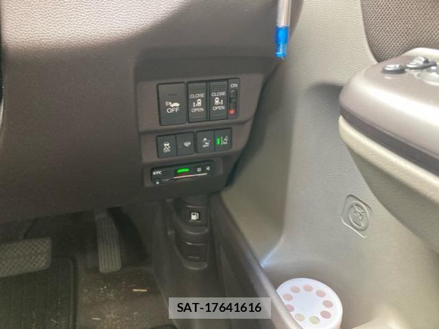 Honda FREED HYBRID 2017-09 8829191-17