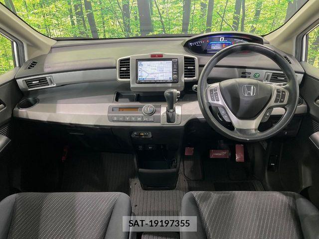 Honda FREED HYBRID 2011-11 8829188-1
