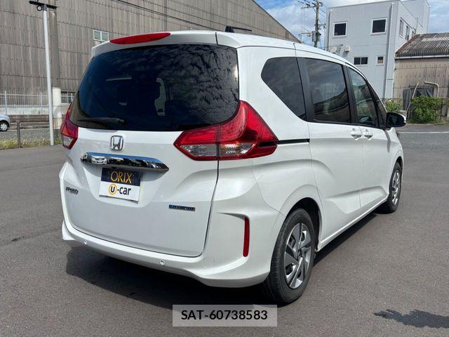 Honda FREED HYBRID 2023-07 8847960-2
