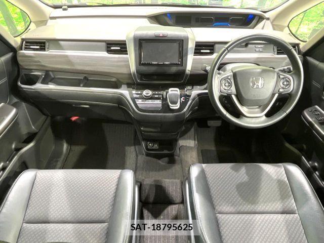 Honda FREED HYBRID 2019-12 8849121-1
