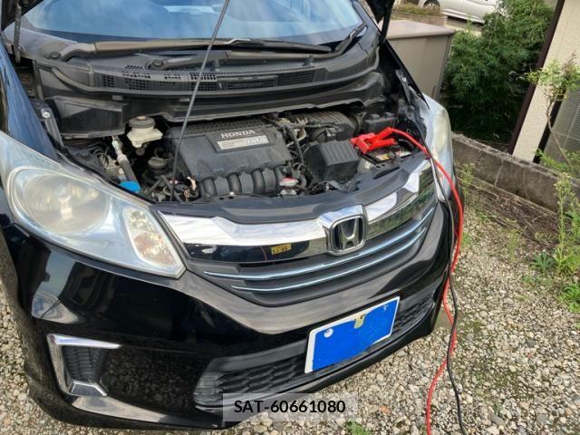 Honda FREED HYBRID 2014-10 8871068-4
