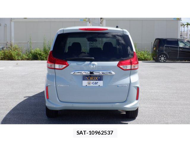 Honda FREED HYBRID 2023-07 8871065-4