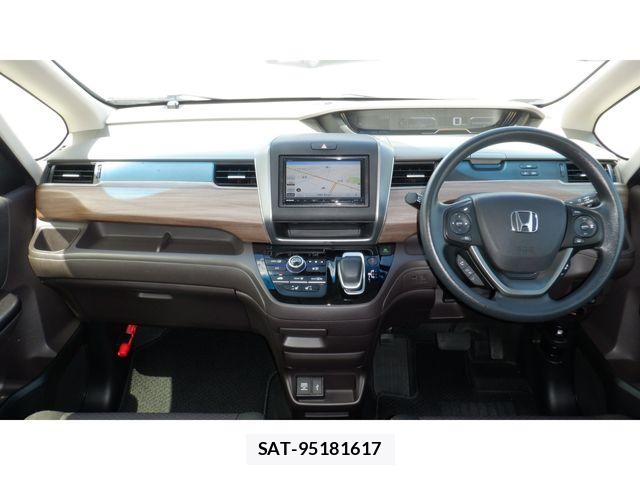 Honda FREED HYBRID 2023-07 8871066-1